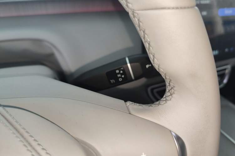 Used Deepal S09 2025 Rear-Drive Ultra Gear Lever