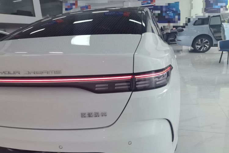 Used BYD Destroyer 05 2023 Champion Edition DM-i 55KM Luxury Model Right Rear Taillight