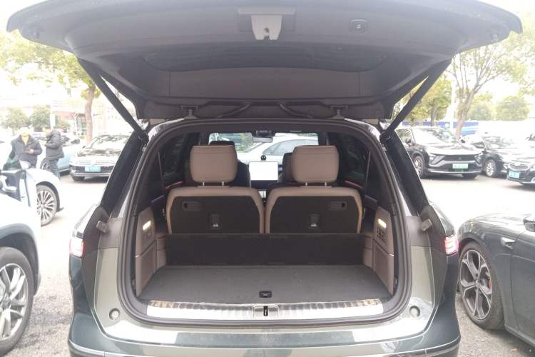 Used Nio ES8 2026 Model 6-seat Executive Luxury Edition
