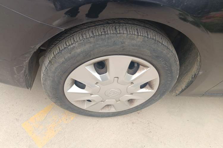 Used Baojun 630 2014 1.5L manual standard version Left Front Wheel Hub