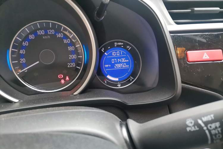 Used Honda Fit 2014 1.5L EX CVT Elite Model
