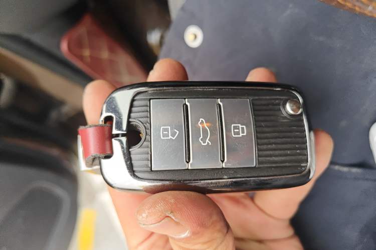 Used Roewe RX5 2016 30T Four-Wheel Drive Automatic Internet Smart Luxury Edition
