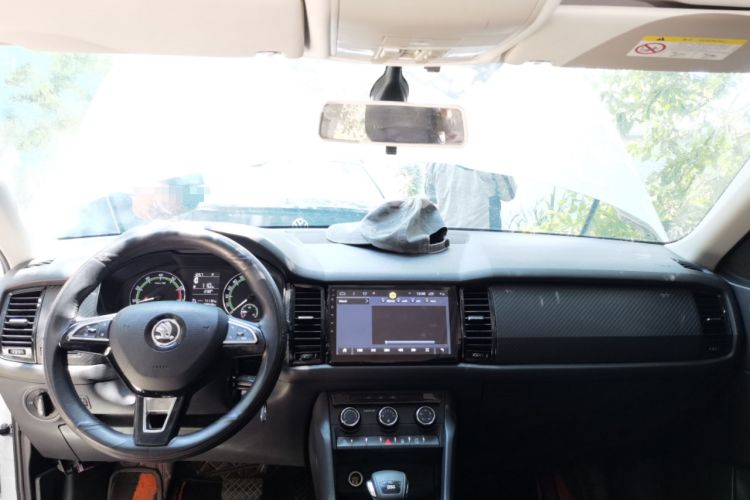 Used Skoda Kodiaq 2017 TSI330 5-Seat Two-Wheel Drive Standard Edition Center Console