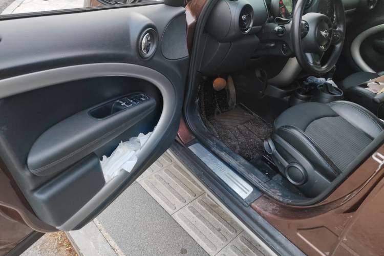 Used MINI Countryman 2014 1.6T COOPER ALL4 Fun Driver Seat