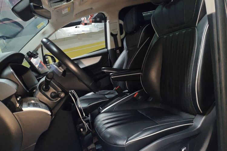 Used Roewe iMAX8 2021 400TGI Supreme Series Prestige Edition
