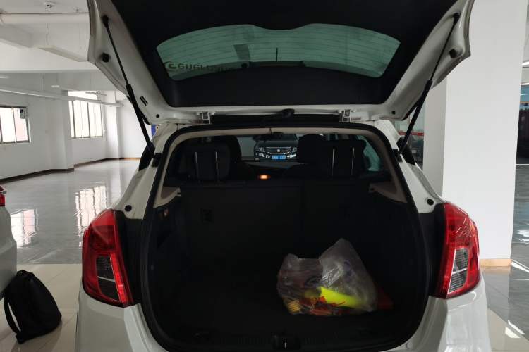 Used Buick Encore 2017 18T Automatic Two-Wheel Drive Urban Leading Model
