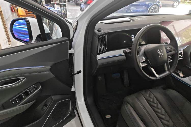 Used BYD Song L DM-i 2025 Intelligent Driving Version 160 km Beyond-Range Type