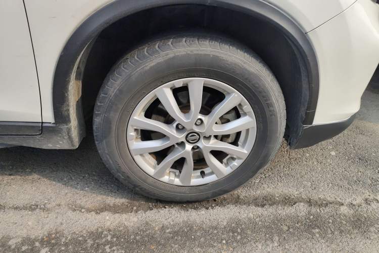 Used Nissan X-Trail 2017 2.0L CVT 7-Seater Comfort Edition 2WD
