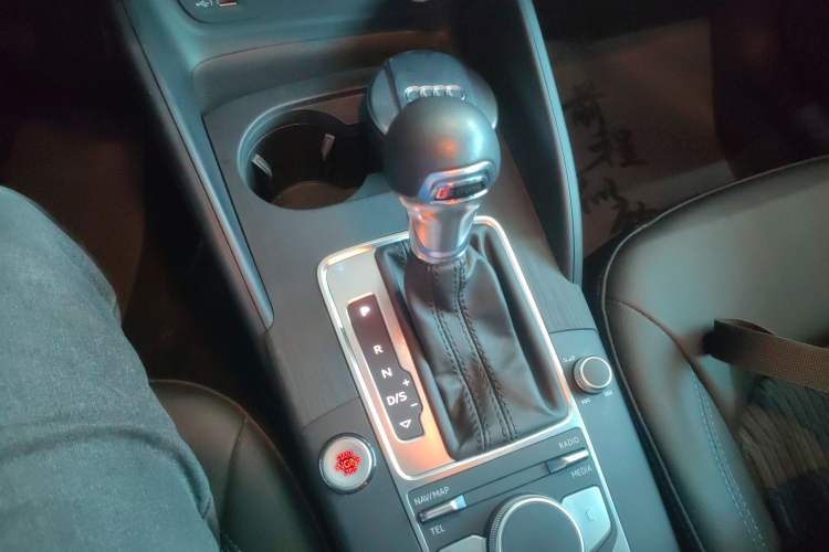 Used Audi A3 2020 Limousine 35 TFSI Fashion Edition China VI Emission Standard