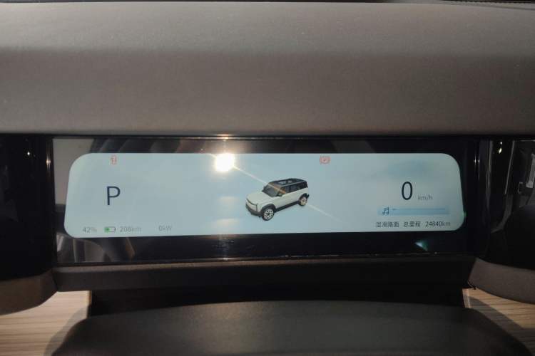 Used iCAR 03 2024 501km Four-wheel Drive Long-range Intelligent Driving Edition
