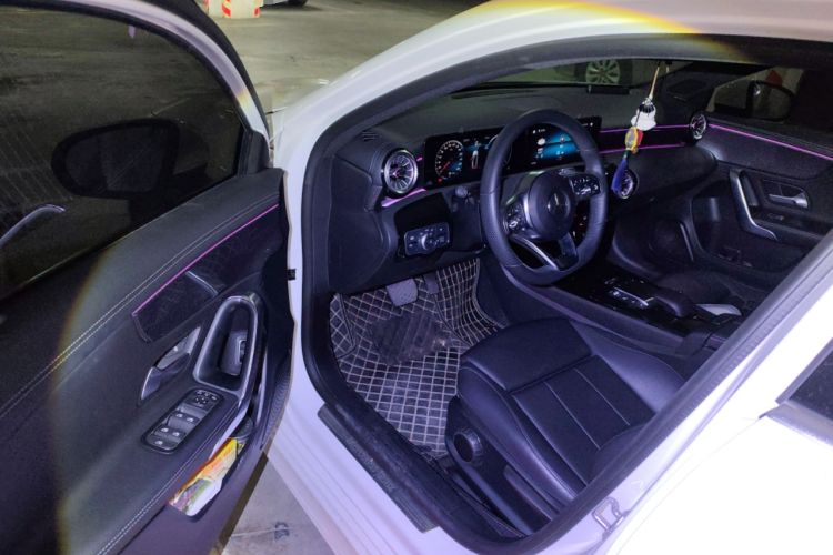 Used Mercedes-Benz A-Class 2022 Restyled A 200 L Sport Sedan Fashion Version Driver Seat