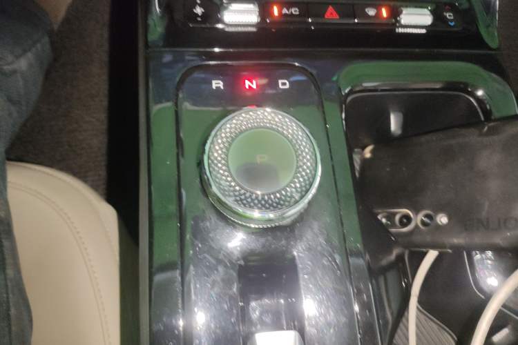 Used Wuling Xingguang 2024 Co-Creation Edition 510 Advanced Model
