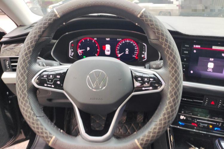 Used Volkswagen Passat 2022 330TSI Starry Luxury Edition
