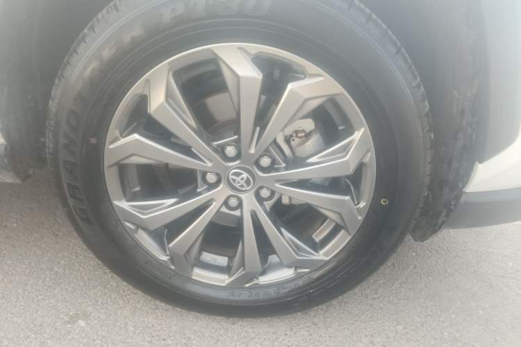 Used Toyota RAV4 2023 2.0L CVT Two-Wheel Drive Fashion Plus Edition