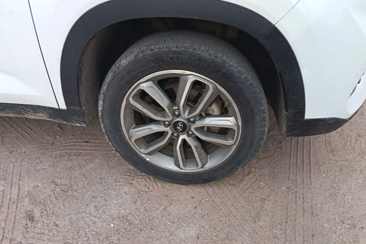 Used Hyundai ix35 2019 2.0L Automatic 2WD Zhiyong·Changxiang Edition China V Standard Right Front Wheel Hub