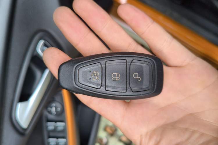 Used Ford Focus 2017 Hatchback EcoBoost 180 Automatic Sport Model Vehicle Key