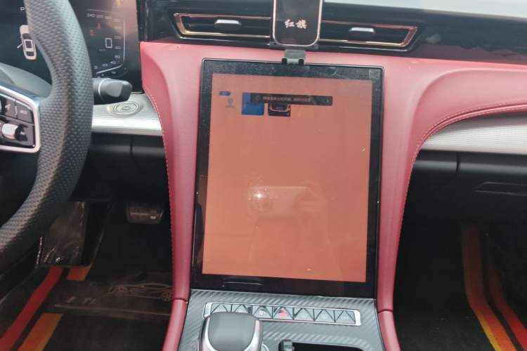 Used Hongqi H5 2024 1.5T DCT Smart Connect Flagship Edition Audio And AC Panel