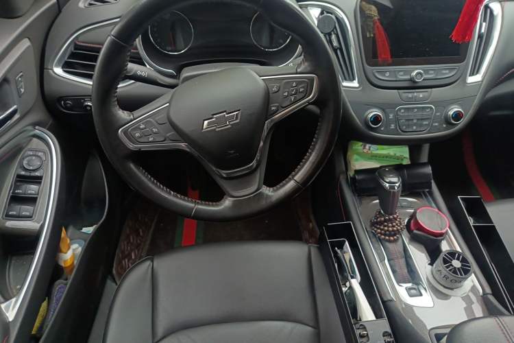 Used Chevrolet Malibu XL 2019 Redline 550T Automatic RuiLian Edition Steering Wheel