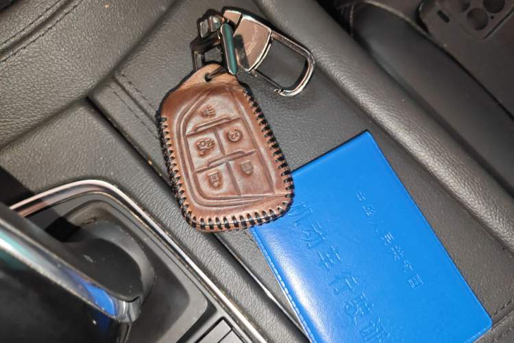 Used Cadillac XT5 2020 28T Luxury Version