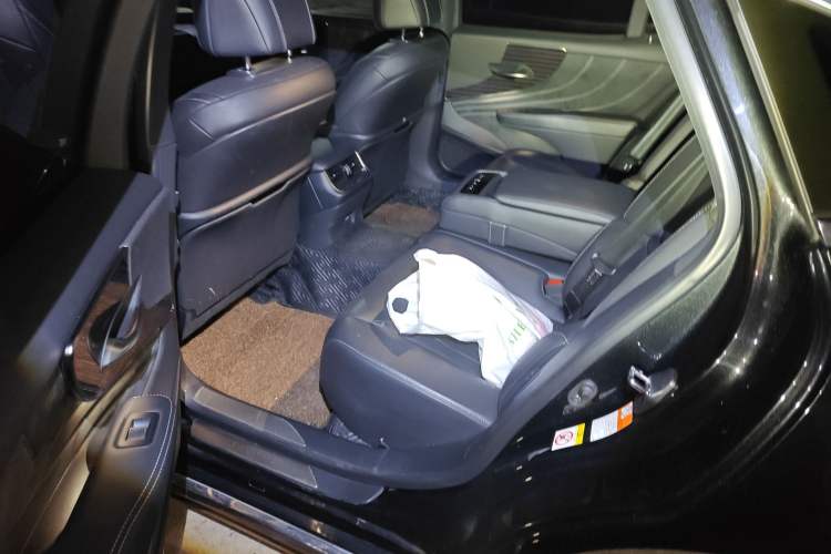 Used Lexus LS 2018 500h Premier Edition China V Standard
