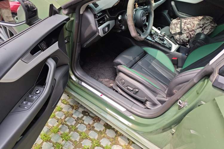 Used Audi A5 2024 Sportback 40 TFSI quattro Luxury Dynamic Model Driver Seat