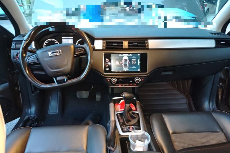 Used Qoros 3 2016 Hatchback 1.6T Automatic ZhiKu Model