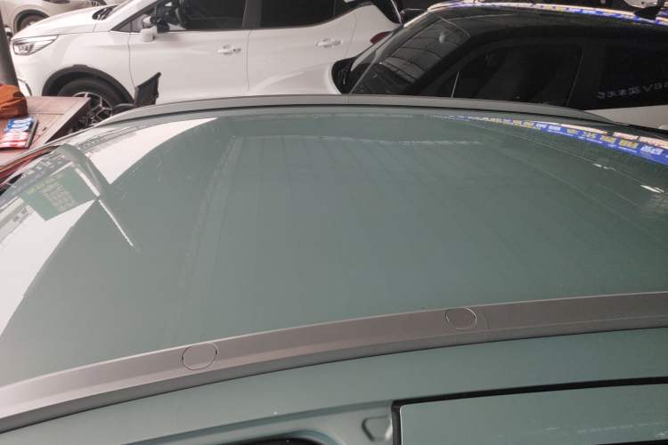 Used Geometry E Firefly 2024 301km Starlight
