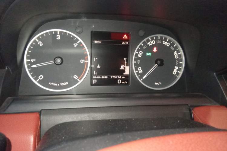 Used Land Rover Discovery 2012 3.0 SDV6 HSE Diesel Version
