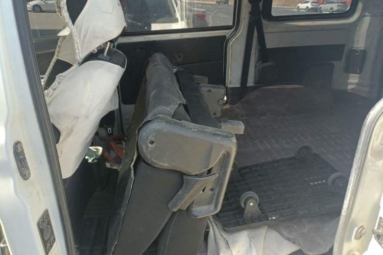 Used CHANGAN KAICHENG Ounuo S 2014 1.5L Base Version Left Rear Seat