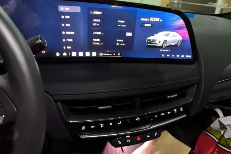 Used Cadillac CT5 2024 28T Luxury Pro Trim Audio And AC Panel