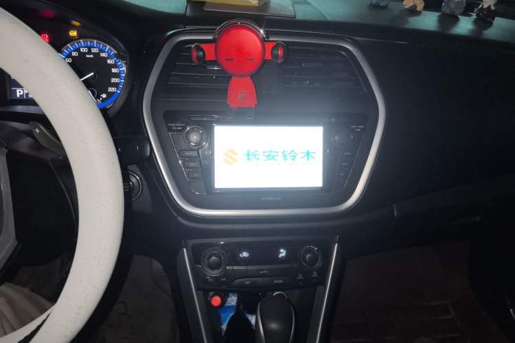 Used Suzuki S-Cross 2014 1.6L CVT Two-Wheel Drive Elite Version Audio And AC Panel