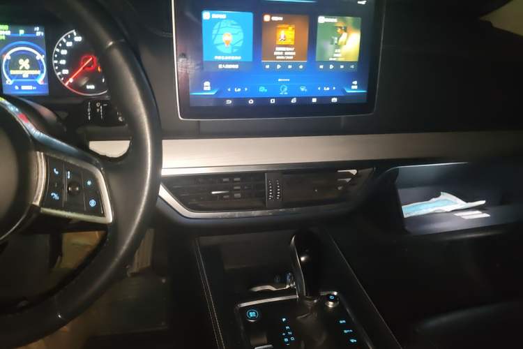 Used BYD Tang 2019 2.0T Automatic SmartConnect Prestige 7-Seater China VI Standard