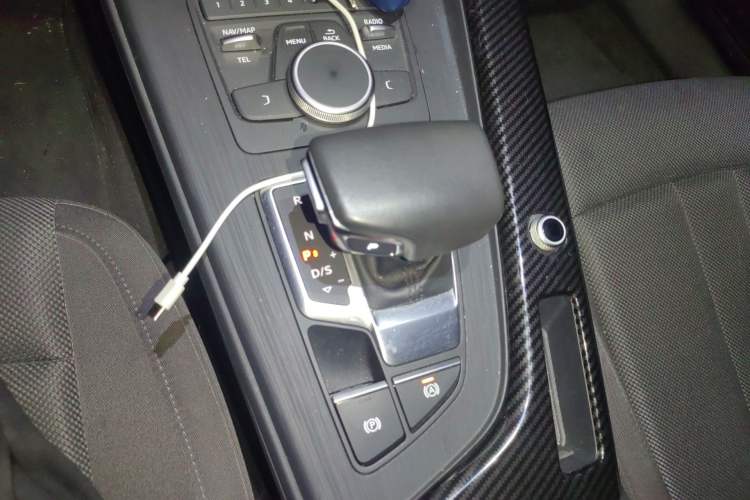 Used Audi A4L 2019 40 TFSI Ambition China VI
