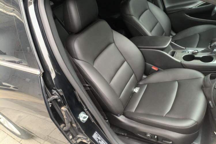 Used Chevrolet Malibu XL 2022 535T Automatic RuiLian Edition Right Front Seat