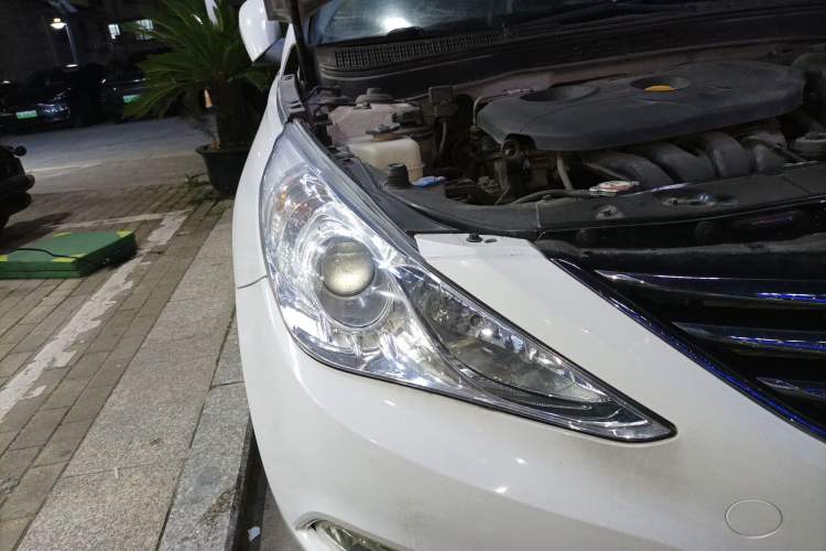 Used Hyundai Sonata 2014 2.0L Automatic Luxury Edition
