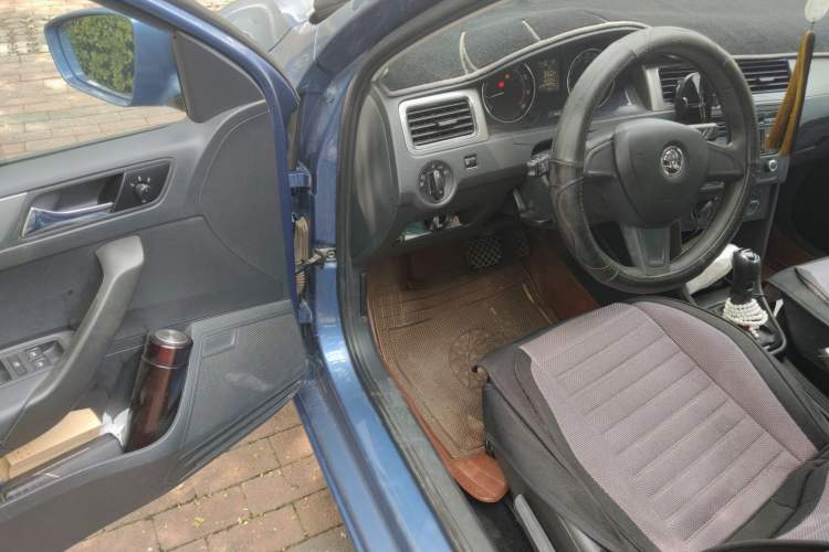 Used Skoda Rapid Spaceback 2014 1.6L Automatic Enjoyment Edition