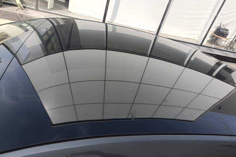 Used Geely Galaxy E8 2025 700 km Long-Range Intelligent Driving Version Roof