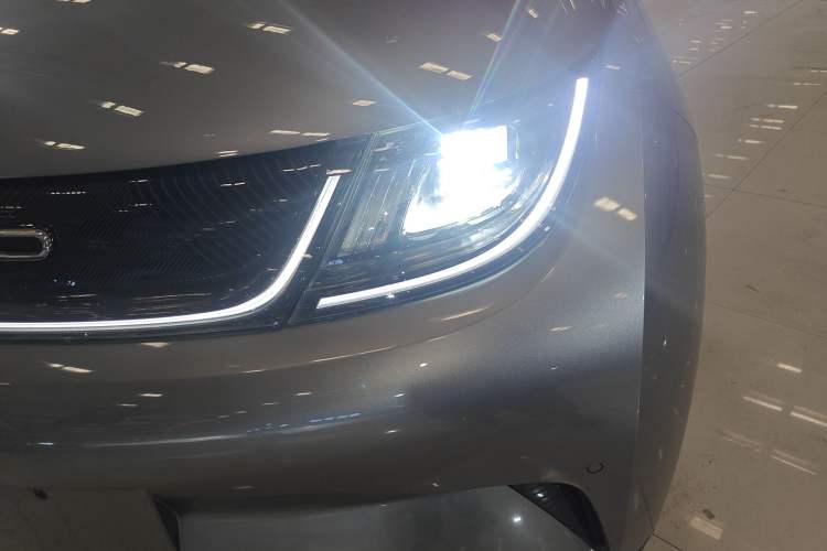 Used BYD Dolphin 2023 420 km Fashion Edition