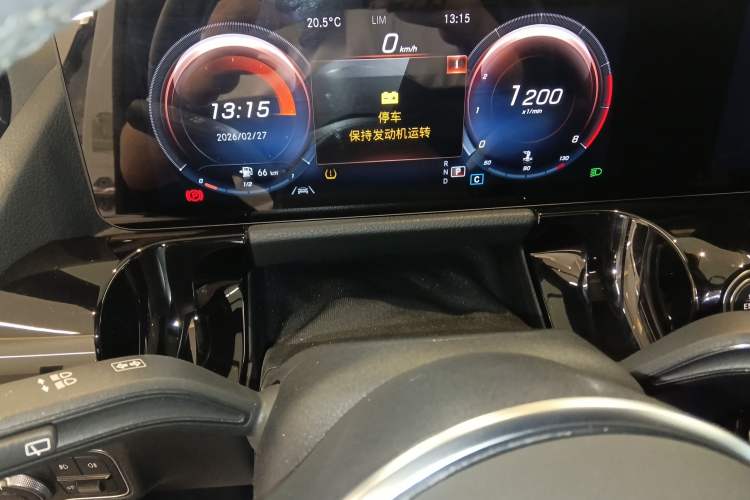 Used Mercedes-Benz GLA 2022 Facelifted GLA 200 Instrument Cluster