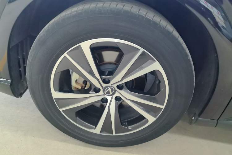 Used Lexus RX 2023 350h Two-Wheel Drive Enjoyment Version