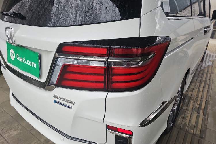 Used Honda Elysion 2019 2.0L Hybrid Comfort Edition