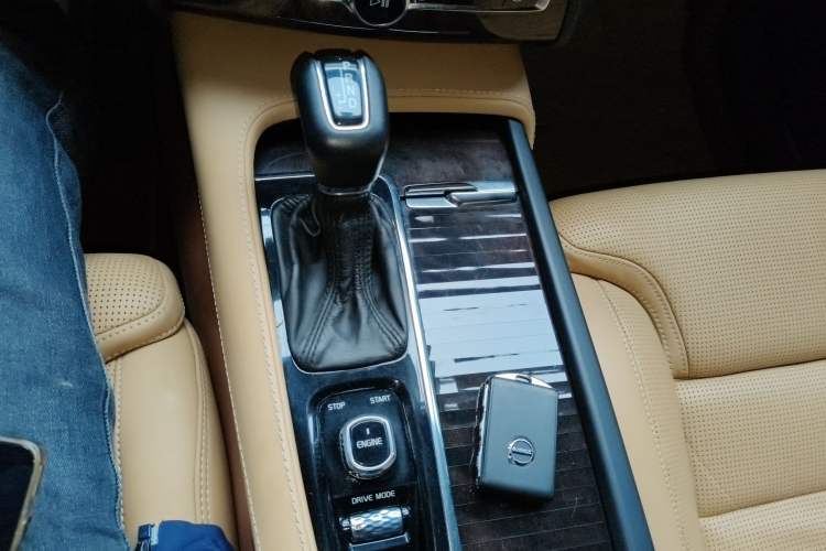 Used Volvo XC90 2017 T6 Zhiya Edition 7-seater
