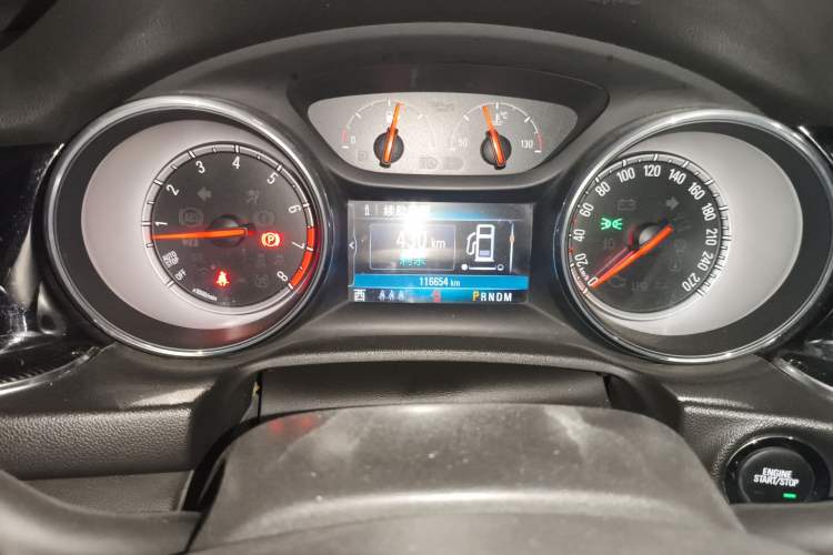 Used Buick Regal 2019 20T Elite Version China V Standard Odometer Close Up