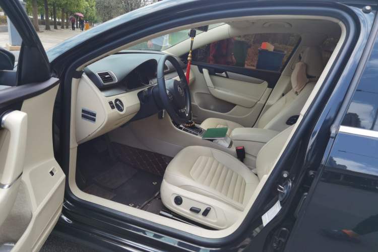 Used Volkswagen Magotan 2013 1.8TSI Premier Model