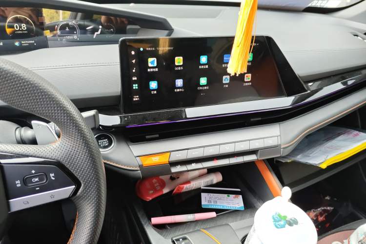 Used Changan UNI-V 2022 1.5T Prestige Version