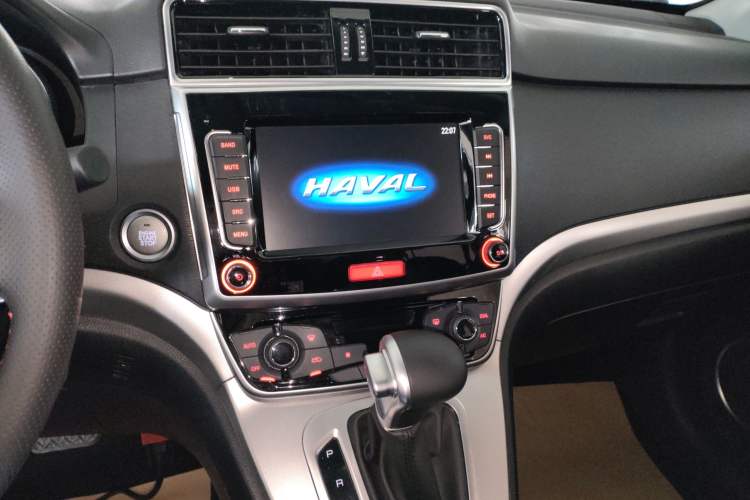 Used Haval M6 2019 1.5T DCT Two-Wheel Drive Elite Version China VI Standard Audio And AC Panel