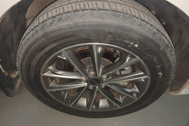 Used JETOUR X70 2020 1.5T DCT Comfort Edition 5-seater