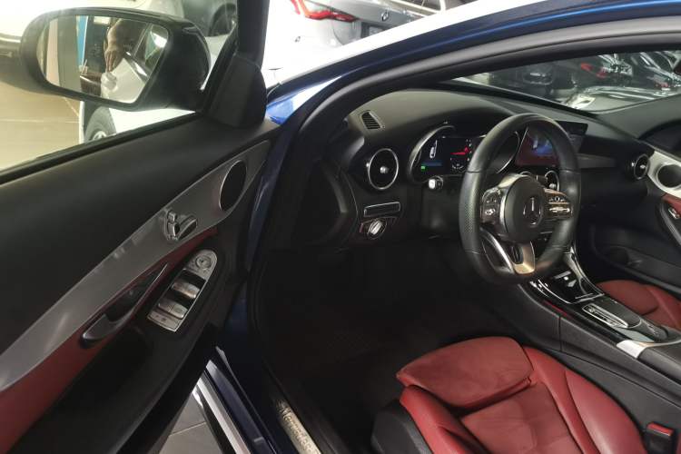 Used Mercedes-Benz C-Class 2019 C 260 Sport Edition Driver Seat