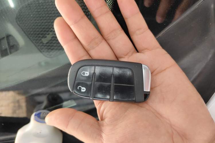 Used Jeep Compass 2017 200T Automatic Family Edition
