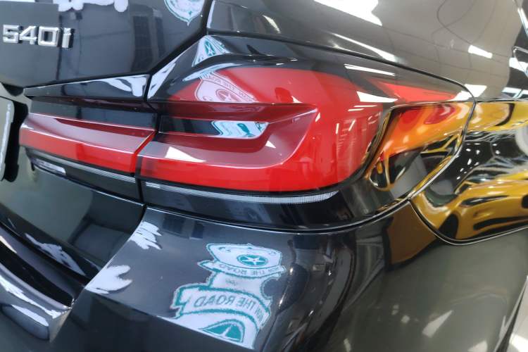 Used BMW 5 Series 2022 Restyled 540i Luxury Edition M Sport Package
